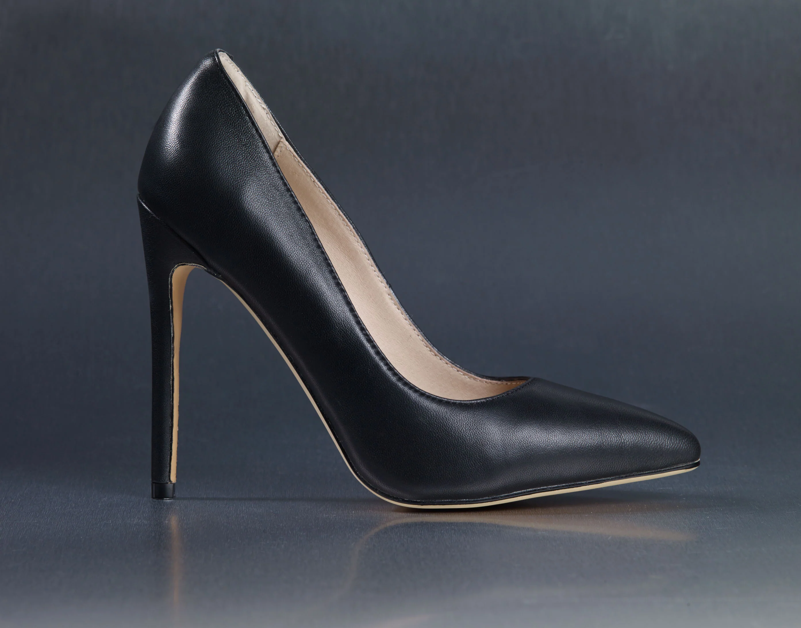 Mia Stiletto Pump - Image 3